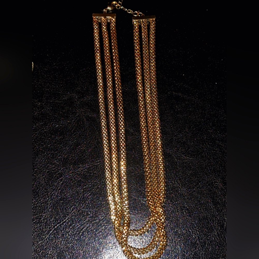 Vintage Triple Strand gold link necklace